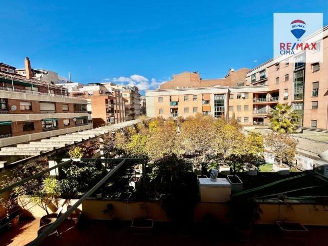 Piso en alquiler en Granada, Ronda