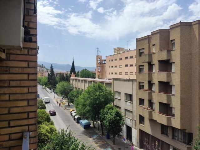 Piso en alquiler en Granada, San Ildefonso