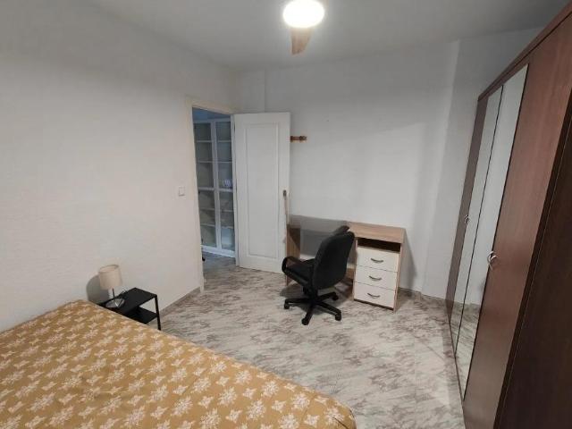 Piso en alquiler en Granada, Pajaritos