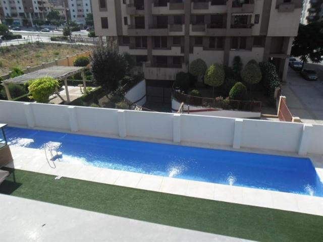 Piso en alquiler en Granada, La Cruz