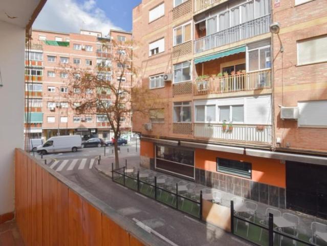 Piso en alquiler en Granada, Zaidín - Vergeles