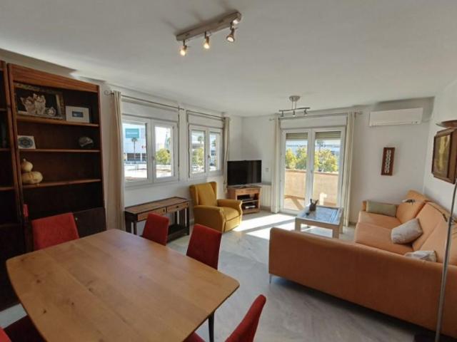 Piso en alquiler en Genil, Granada