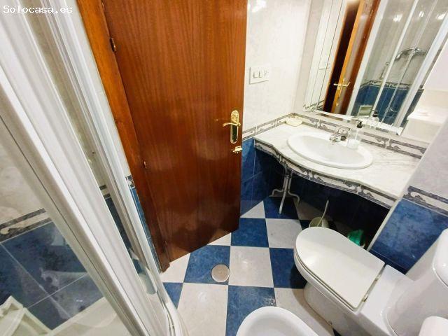 Piso en alquiler en Centro, Granada