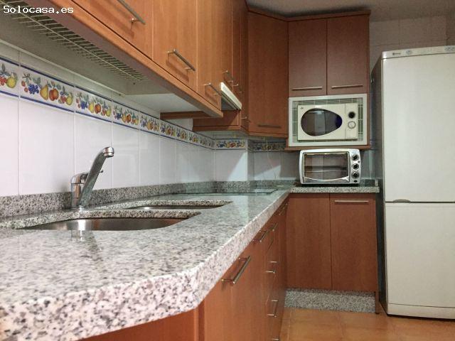 Local Comercial en alquiler en Vilanova I La Geltrú, Centrevila