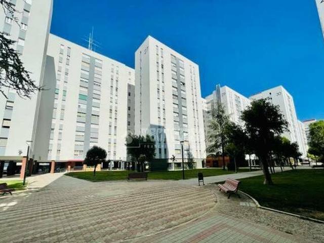 Casa en alquiler en Laguna De Duero, Valladolid