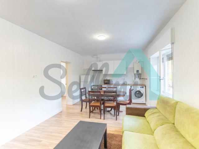 Apartamento en alquiler en Sama, Llangréu / Langreo