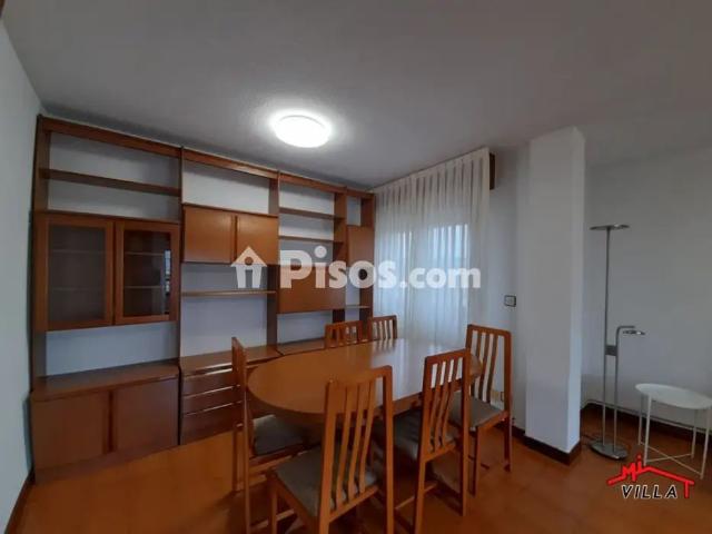 Apartamento en alquiler en Laredo