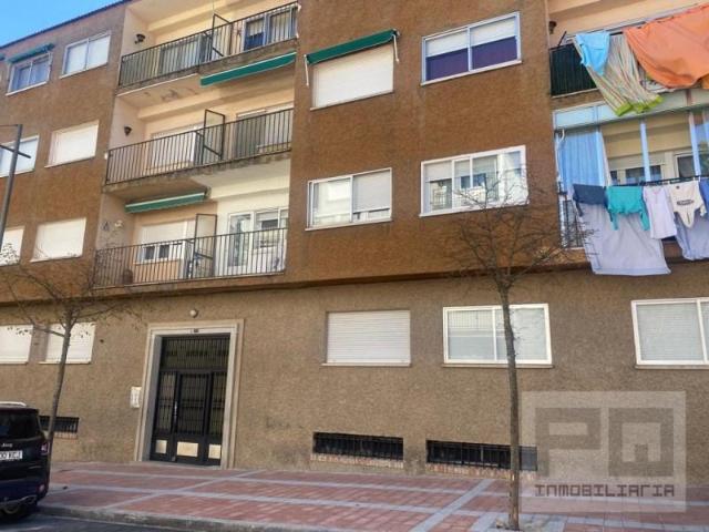 Piso en alquiler en Las Navas Del Marqués