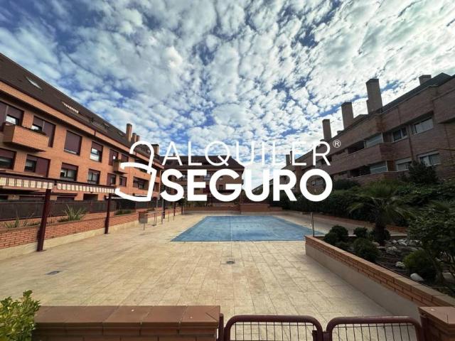 Piso en alquiler en Las Rozas De Madrid, Madrid