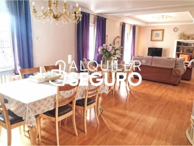 Piso en alquiler en León, Castilla y León