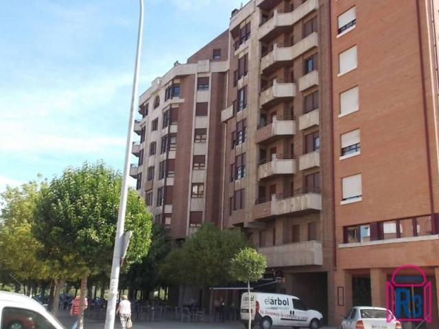 Piso en alquiler en León, Castilla y León