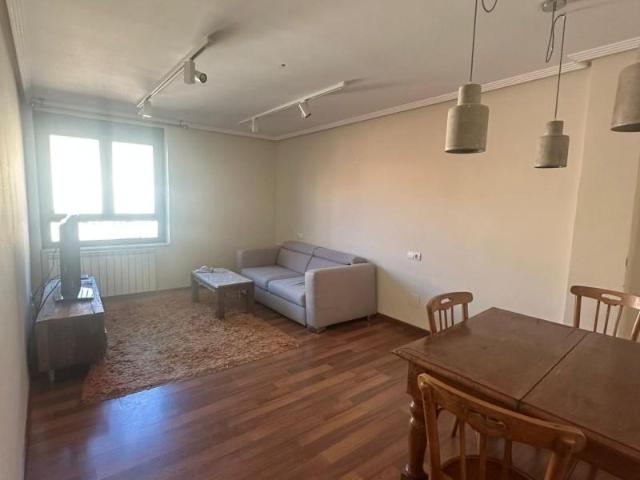 Piso en alquiler en Casco Histórico, León