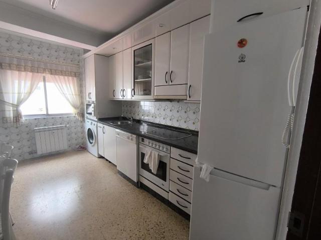 Piso en alquiler en Ventas, León