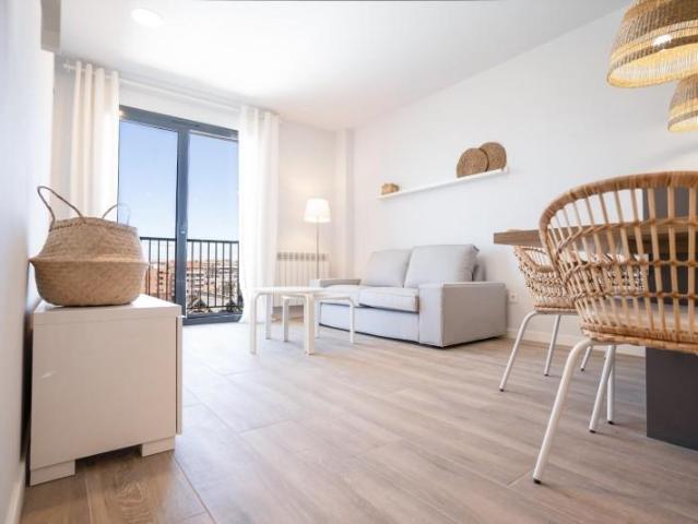 Piso en alquiler en Rambla de Ferran - Estació, Alamús, Els