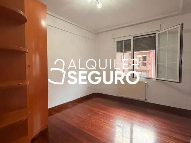 Apartamento en alquiler en Irauregi, Alonsotegi