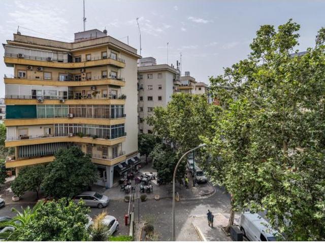 Piso en alquiler en San Pablo-Santa Justa, Sevilla