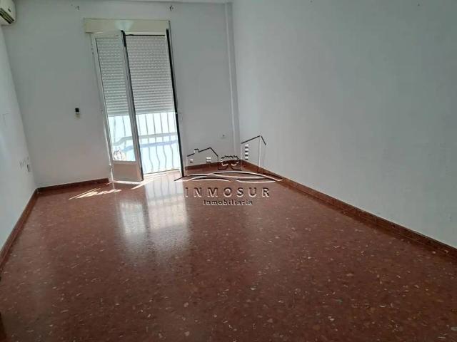 Piso en alquiler en Lucena, Andalucía