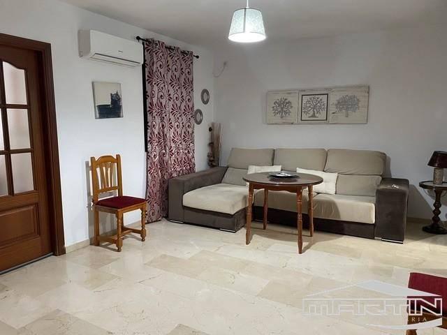 Piso en alquiler en Lucena