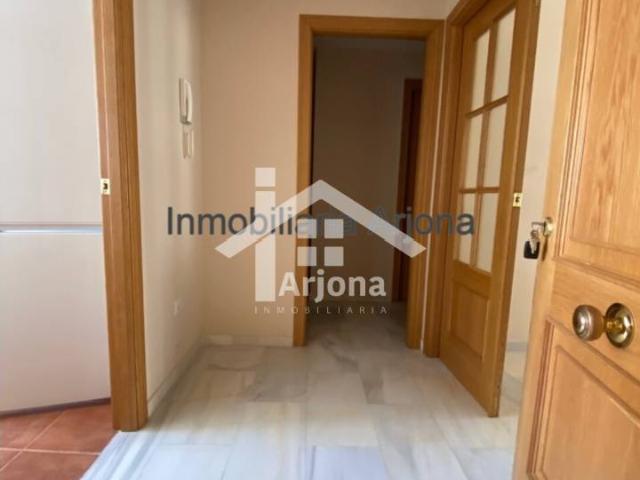 Piso en venta en Lucena, Andalucía