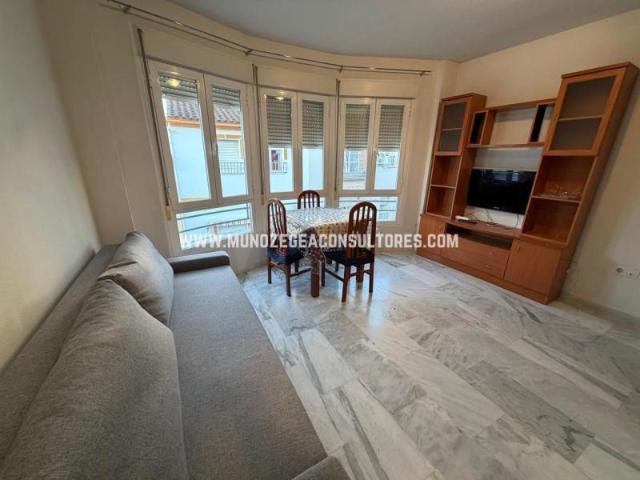 Piso en alquiler en Lucena, Córdoba