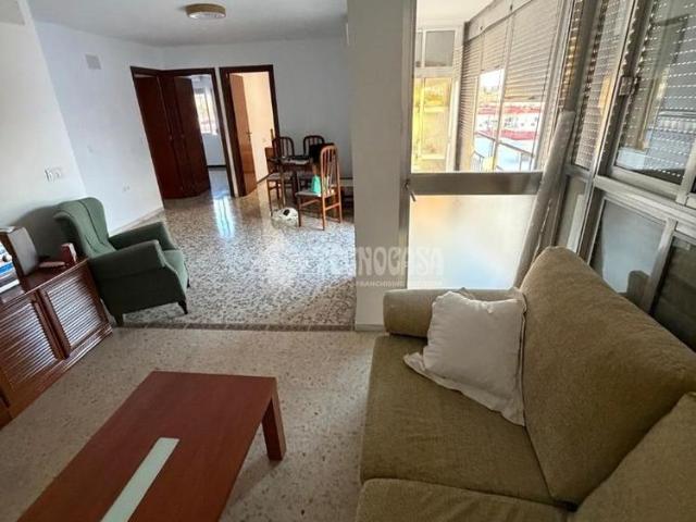 Apartamento en alquiler en Pío XII, Sevilla