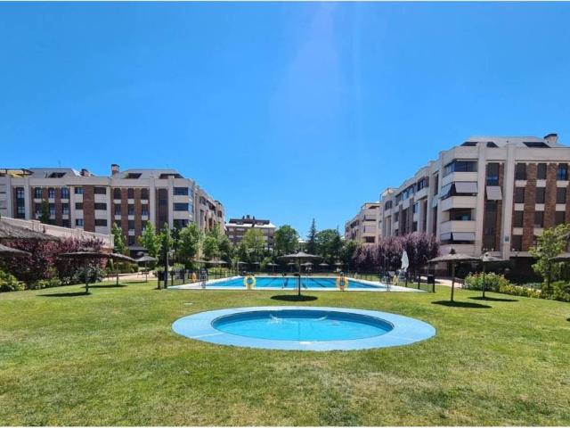 Piso en alquiler en Majadahonda