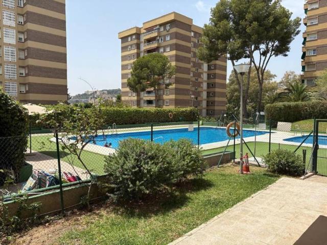 Piso en alquiler en Málaga, Este