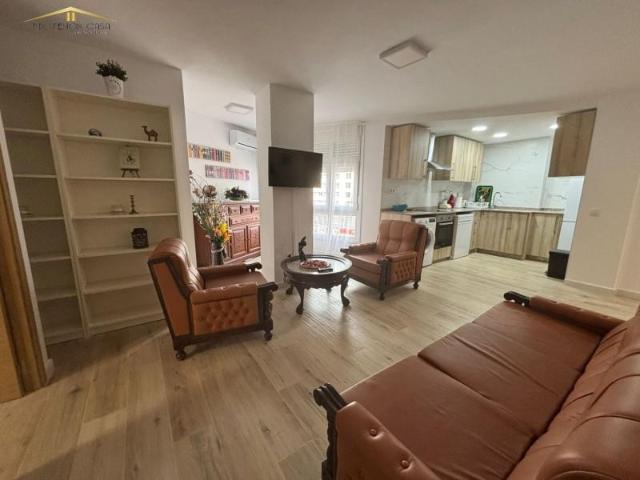 Piso en alquiler en Cruz de Humilladero, Málaga