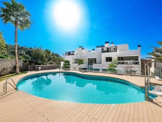 Piso en alquiler en Marbella, Serrania
