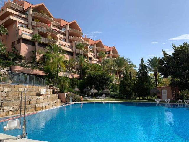 Piso en alquiler en Marbella, Nueva Andalucía