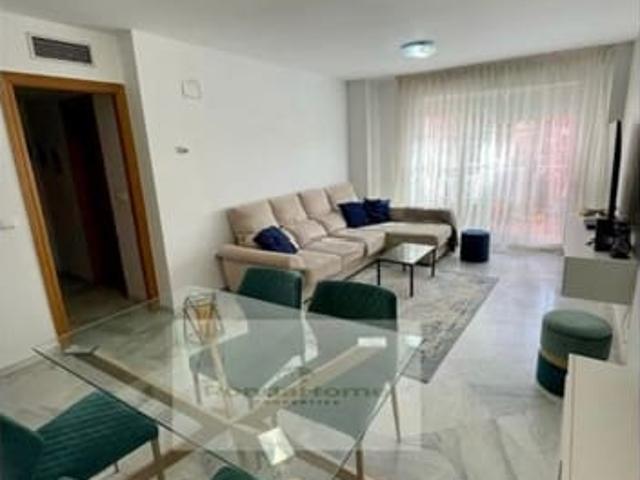 Piso en alquiler en Centro, Costa del Sol Occidental