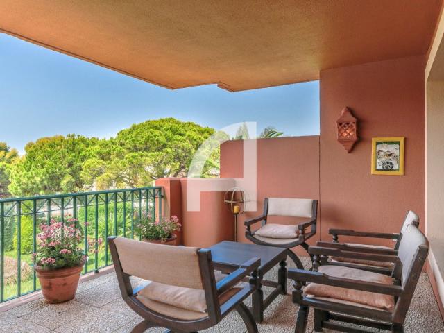 Apartamento en alquiler en Artola, Costa del Sol Occidental