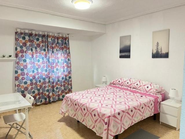 Piso en alquiler en l'Horta Sud, Valencia