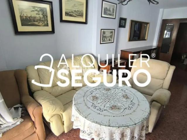 Apartamento en alquiler en El Palmarillo, Dos Hermanas