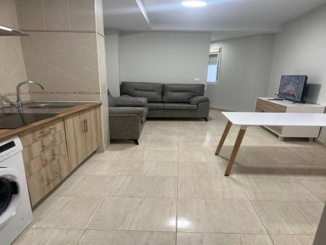 Piso en alquiler en Morón De La Frontera, Andalucía