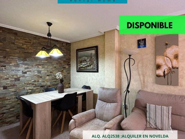 Piso en alquiler en Novelda, Valencia