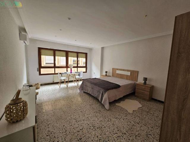 Piso en alquiler en Novelda, Valencia