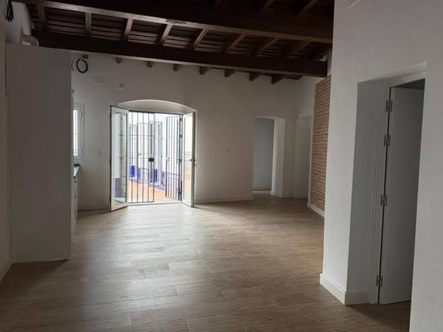 Piso en alquiler en Olivares, Andalucía