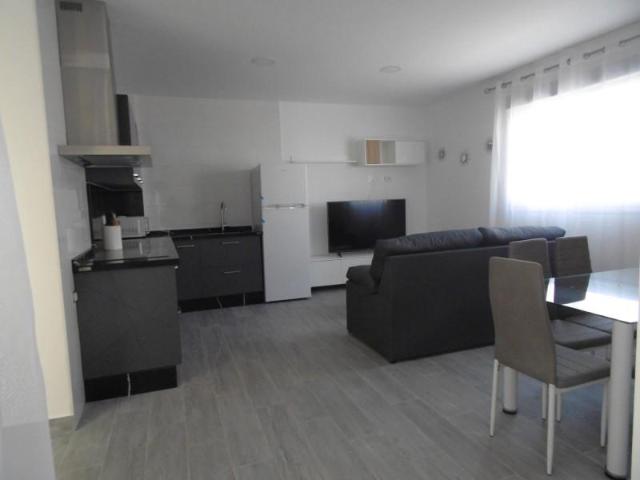 Piso en alquiler en Olivares, Andalucía