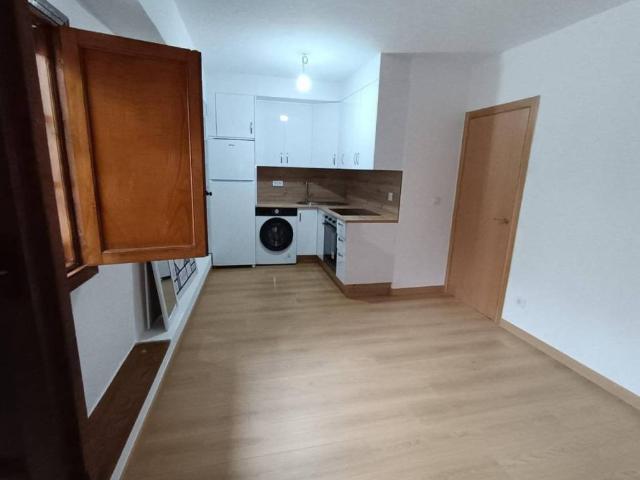 Piso en alquiler en Ourense, Galicia