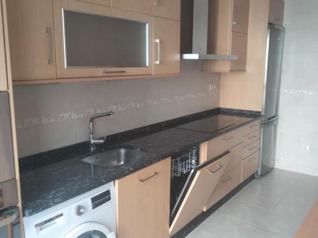 Piso en alquiler en Ourense, San Rosendo