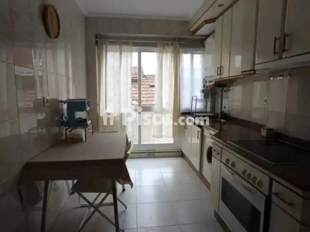 Apartamento en alquiler en Ourense