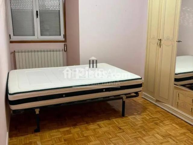 Apartamento en alquiler en Centro, Ourense