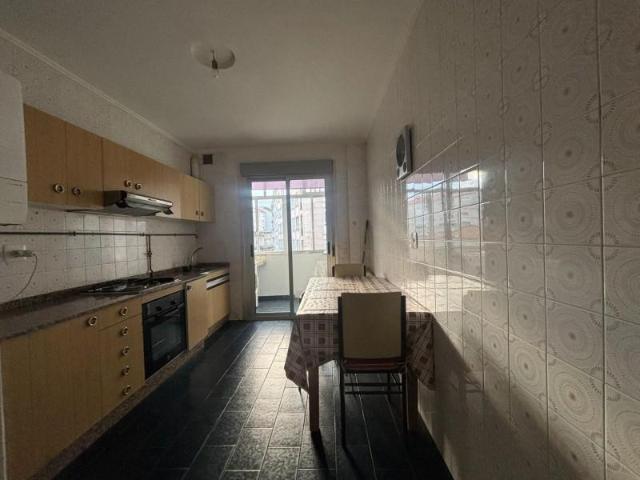 Piso en alquiler en As Lagoas, Gomesende