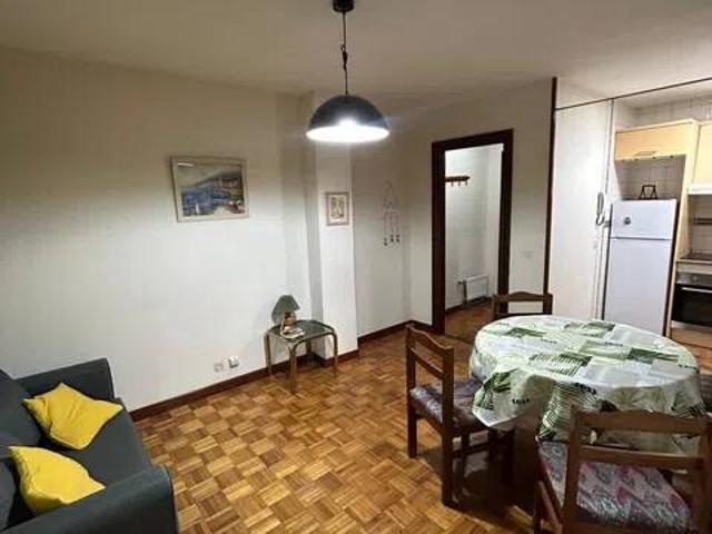 Piso en alquiler en Foncalada, Oviedo