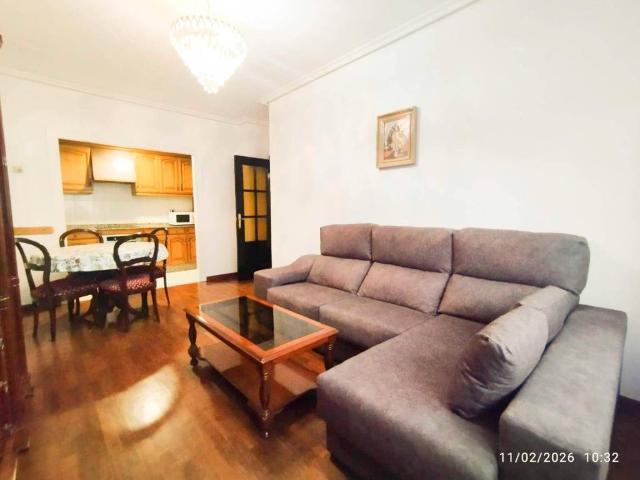 Piso en alquiler en Oviedo, Asturias