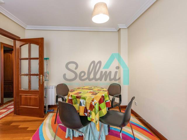 Apartamento en alquiler en Centro y casco histórico, Oviedo