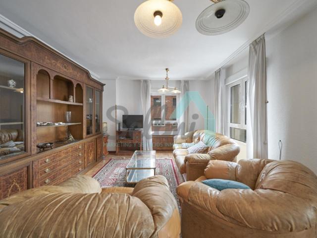 Apartamento en alquiler en Oviedo, Asturias
