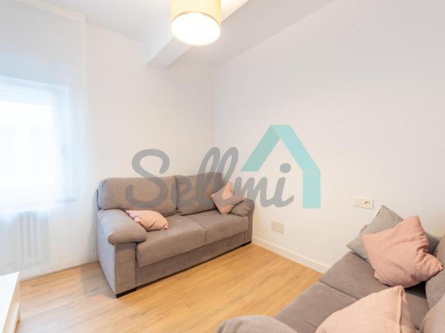 Apartamento en alquiler en Centro, Oviedo