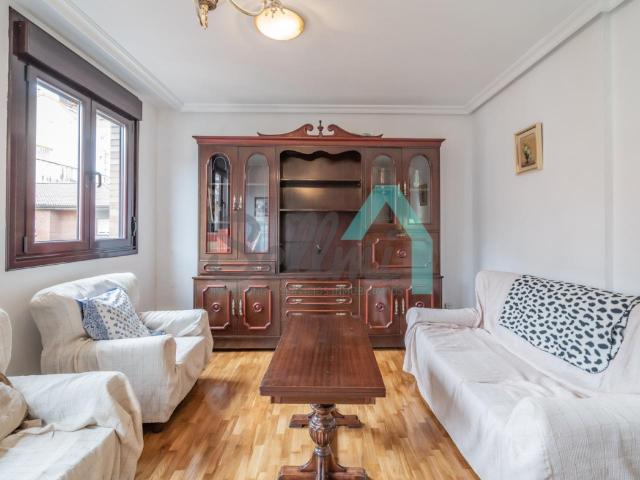 Apartamento en alquiler en Oviedo, Asturias